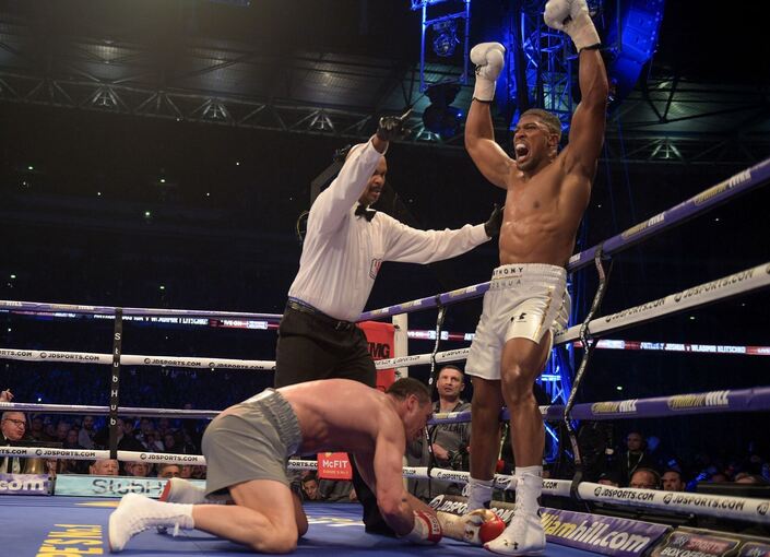 Anthony Joshua (r) gegen Wladimir Klitschko