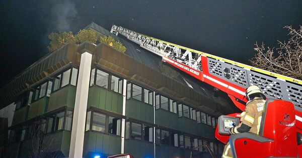 Brand-in-Korntal-Neun-Leichtverletzte-in-Mehrfamilienhaus
