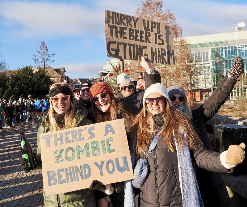 Begeisterte Fans. Begeisterte Fans.