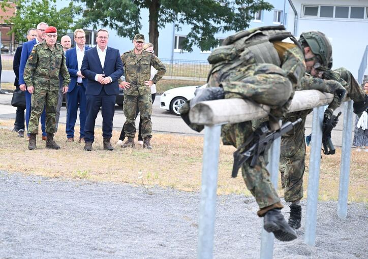 Pistorius und Breuer besuchen Luftwaffe Pistorius und Breuer besuchen Luftwaffe