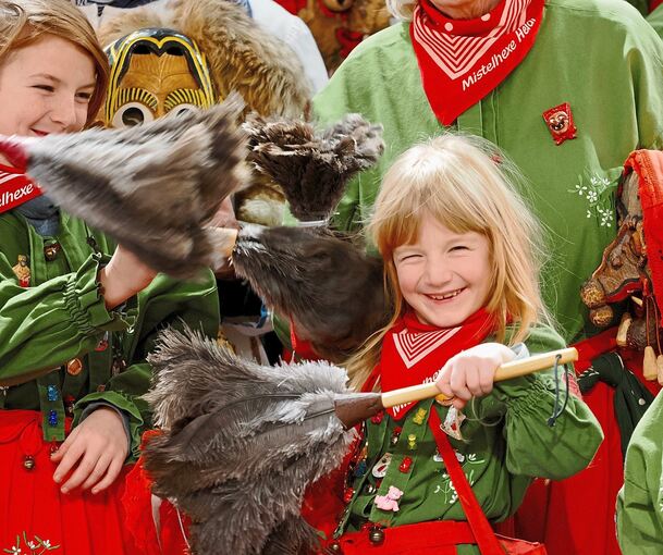 Strahlende Gesichter bei der Maskenputzede.