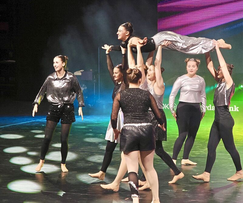 Die Turner und Akrobaten zeigten ihr Können.