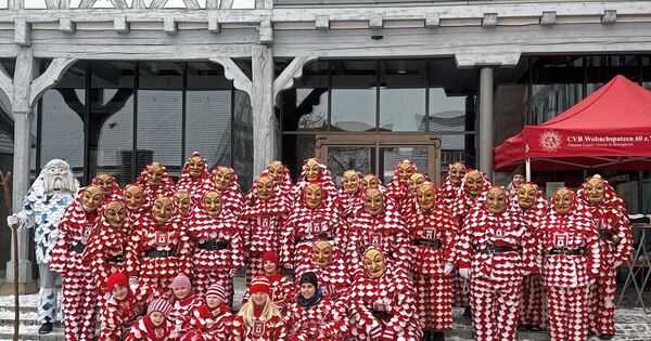 Bietigheimer-Stadtnarren-aus-dem-Schlaf-geholt