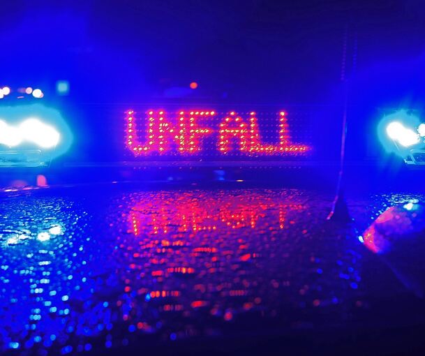 Der Unfall ist in der Nacht passiert.