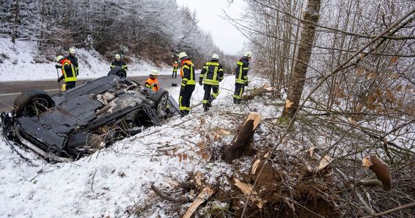 Tödlicher Unfall bei winterlichen Straßenverhältnissen