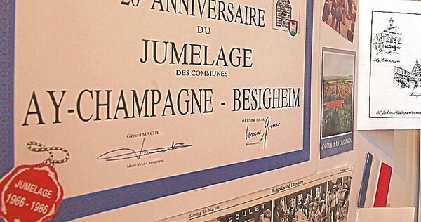 Meilensteine im Rückblick: Beim 50. Jubiläum 2016 wurde die Geschichte der Partnerschaft mit Ay in einer Ausstellung rekapituliert.