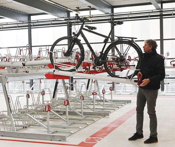 Für die „Radstation Schiller“ soll es eine Förderung des Regionalverbands geben, das hat der Verkehrsausschuss beschlossen.