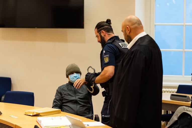 Prozess wegen Totschlags