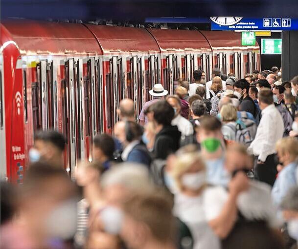 Voller als sonst üblich ist es derzeit auf den S-Bahnlinien S4 und S5.