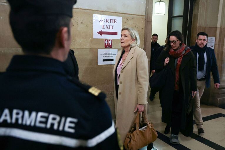 Berufungsverfahren - Le Pen zum Verdacht auf Veruntreuung