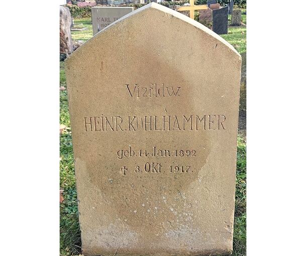 Kohlhammers Grab befindet sich auf dem Löchgauer Friedhof.