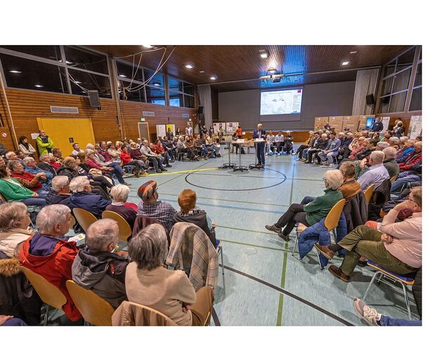 Das Interesse am Infoabend in der Kirbachhalle war groß. Der Bürgerentscheid findet am 1. Februar statt.
