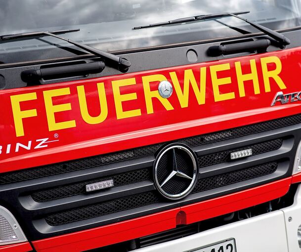 Einsatzfahrzeug der Feuerwehr.