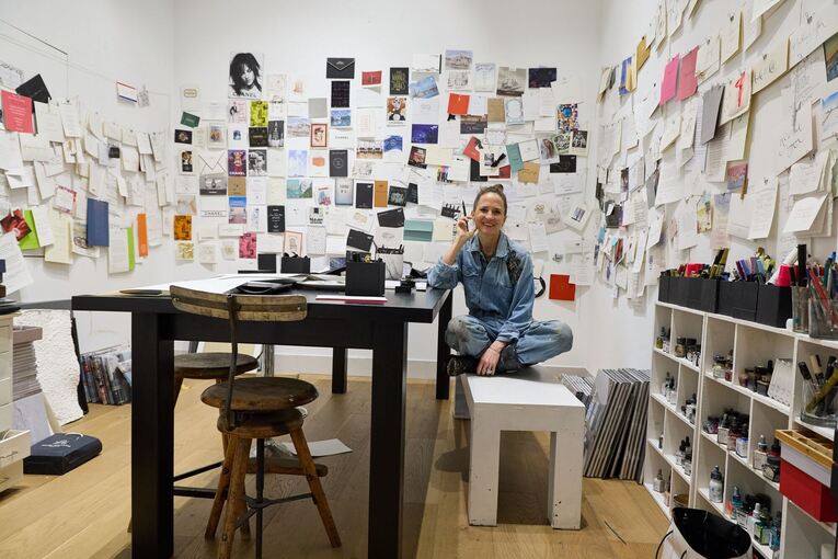 Künstlerin Jeannine Platz - Tag der Handschrift