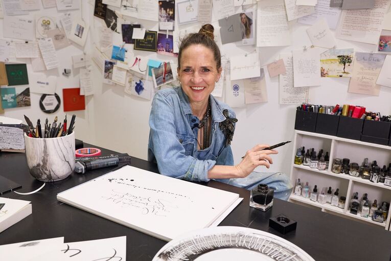 Künstlerin Jeannine Platz - Tag der Handschrift