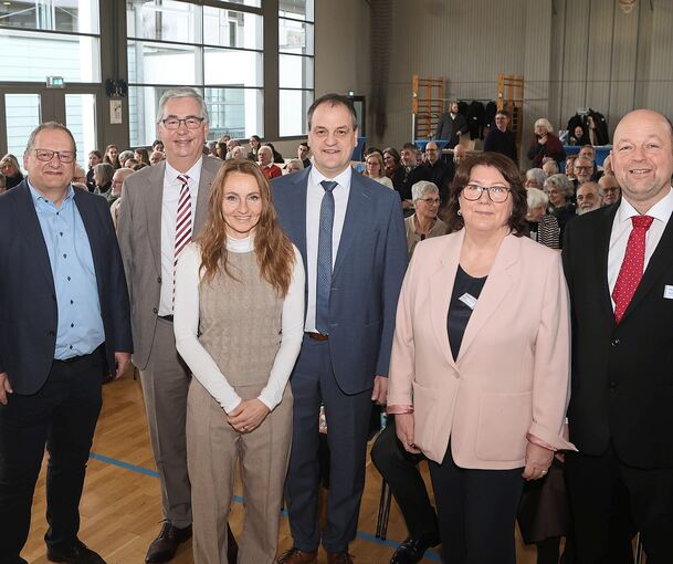 Einsatz beim Stiftungsfest: Helmut Dinkel, Dietmar Allgaier, Bettina Rommelfanger, Albrecht Dautel, Hildegard Gooss und Michael Volz.