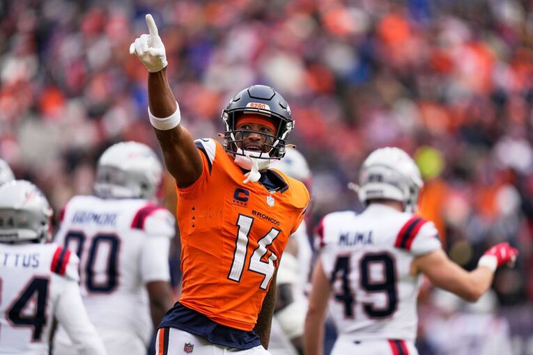 Denver Broncos - New England Patriots