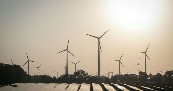 Solar- und Windkraft