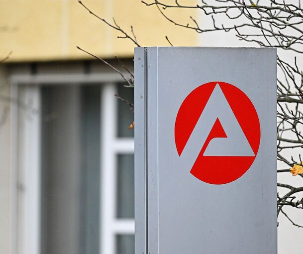Die Agentur für Arbeit meldet im Januar 14.274 Arbeitslose.