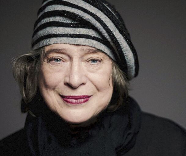 Verkörpert in ihrer pianistischen Kunst die Tradition der russischen Klavierschule: Elisabeth Leonskaja.