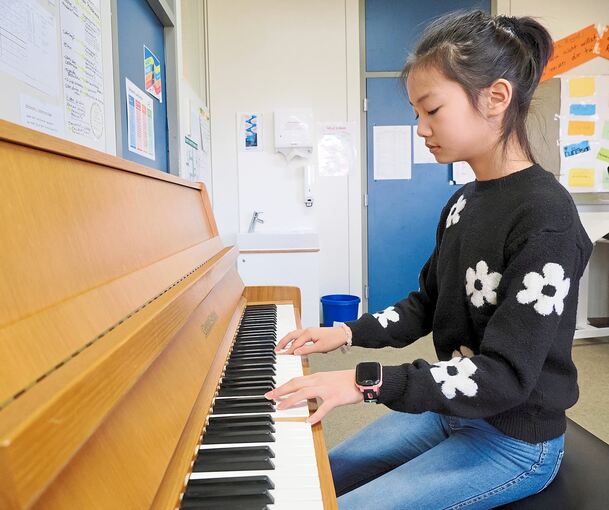 Auch Anzhou Liu hat sich für das Klavier entschieden, dem meistgespielten Instrument im Wettbewerb.