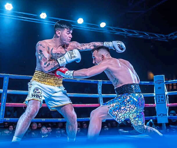 Schlagabtausch um den WBC-Latino-Titel: Leonardo Di Stefano Ruiz (links) und Oscar Diaz.