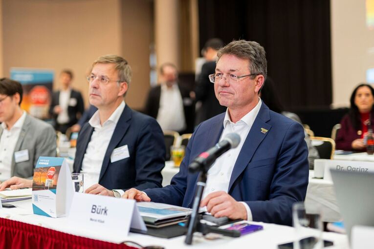 Erste Tarifrunde der Chemie- und Pharmaindustrie