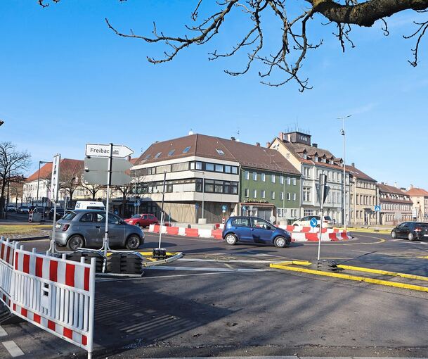 Verspätungen vorprogrammiert: Nahezu jede Buslinie muss je Umlauf zwei Mal die Sternkreuzung passieren.