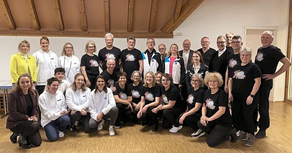 Gemeinde-Pleidelsheim-ehrt-erfolgreiche-Sportlerinnen-und-Sportler-sowie-langj-hrige-Blutspender