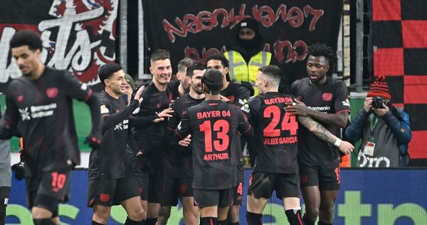 Bayer Leverkusen - FC St. Pauli