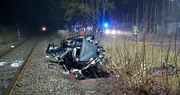Nach Kollision mit Zug tödlich verletzt