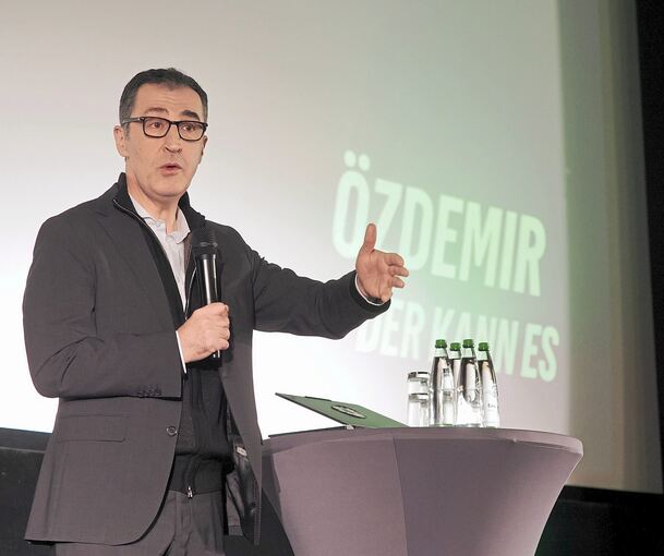 Cem Özdemir kommt am 11. Februar auf die News Couch der LKZ.