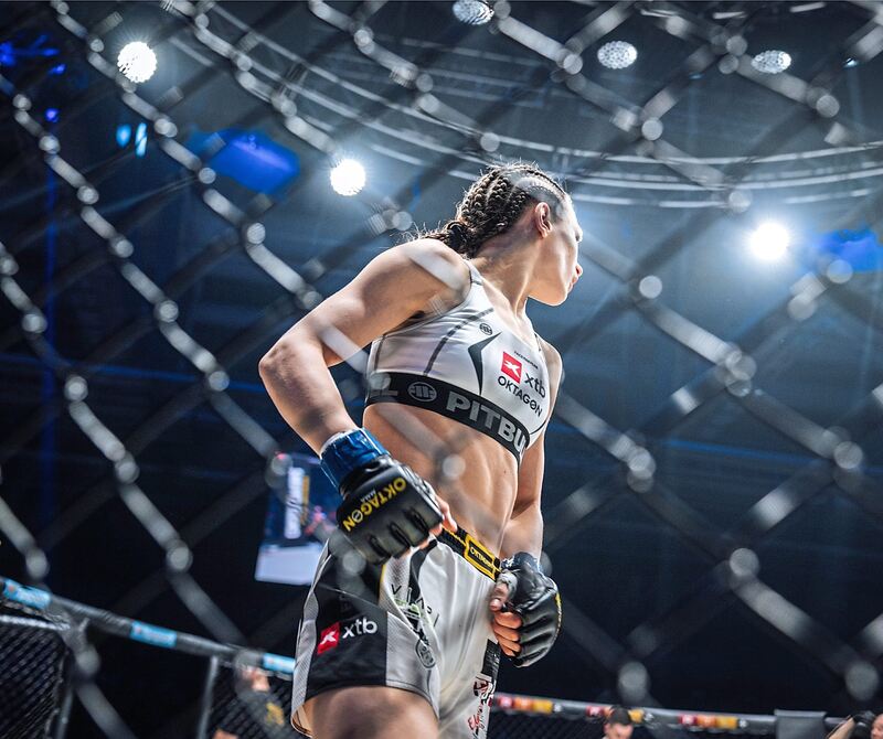 Alina Dalaslan bei MMA-Event in der Schleyerhalle Stuttgart.