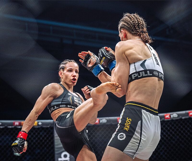 Alina Dalaslan bei MMA-Event in der Schleyerhalle Stuttgart.