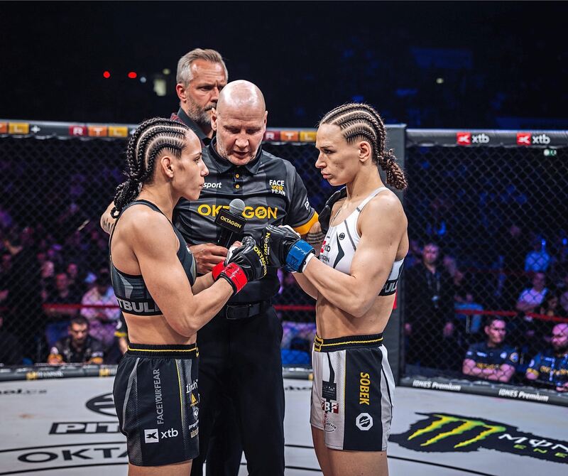 Alina Dalaslan bei MMA-Event in der Schleyerhalle Stuttgart.