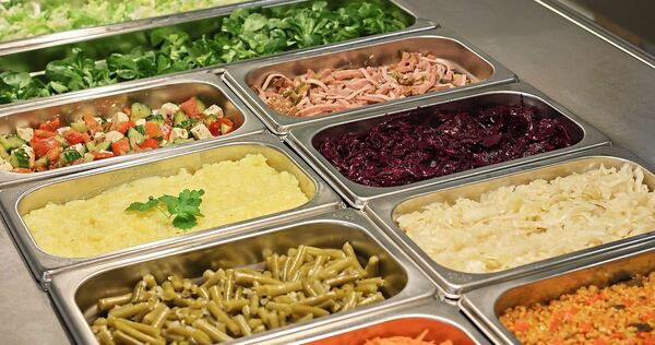 Salate fürs Buffet.