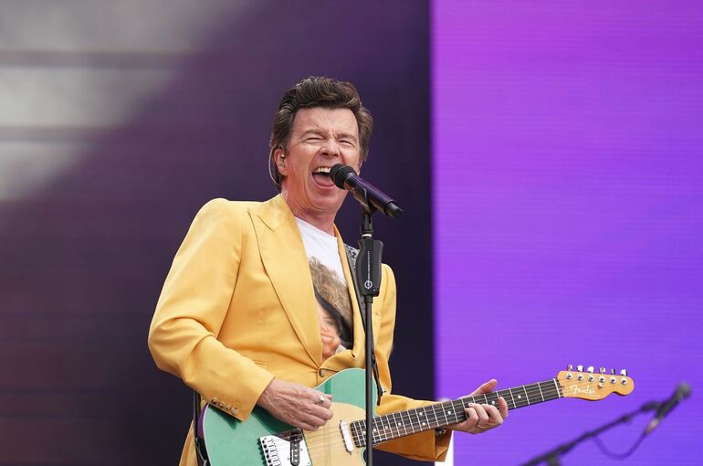 Kultsänger Rick Astley wird 60: «Ich habe eine Rockband»