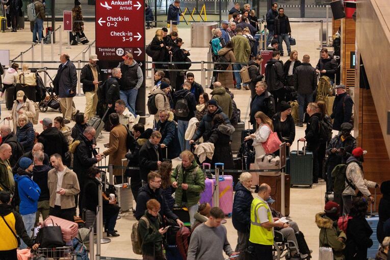 Winterwetter - Flughafen Berlin/Brandenburg