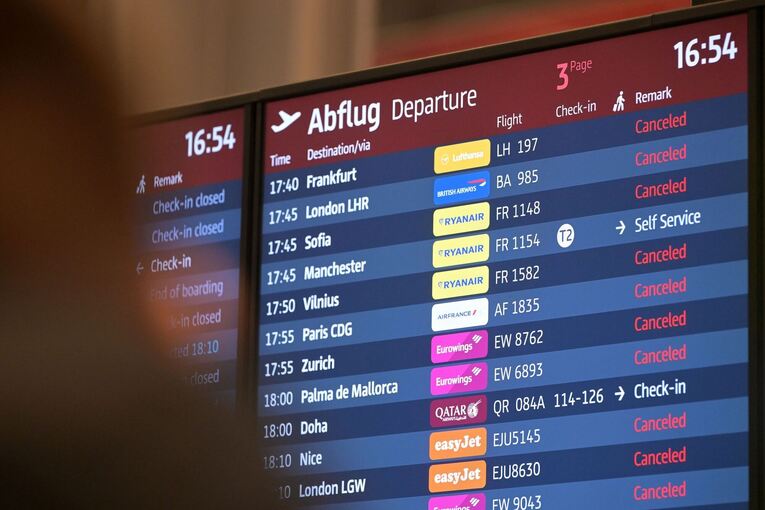 Winterwetter - Flughafen Berlin/Brandenburg