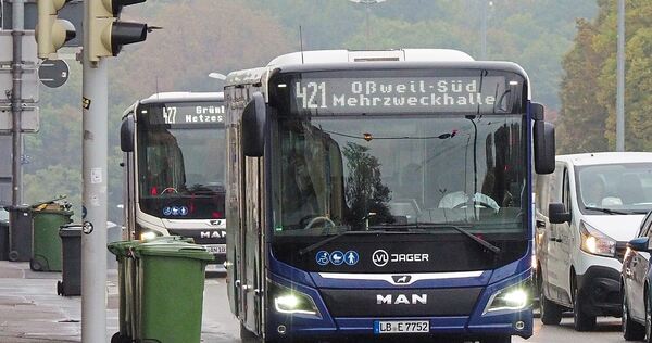 Die Ticketpreise für Busse und Bahnen ziehen ab September um sechs Prozent an: Bundesweit wird der VVS damit nur vom Verbund Berlin-Brandenburg übertroffen.