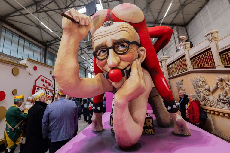 Richtfest des Kölner Rosenmontagszugs