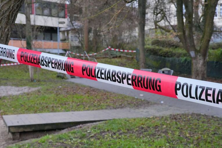 16-Jähriger auf Stuttgarter Spielplatz angeschossen