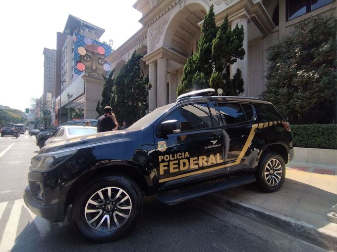 Pilot in Brasilien im Flieger verhaftet