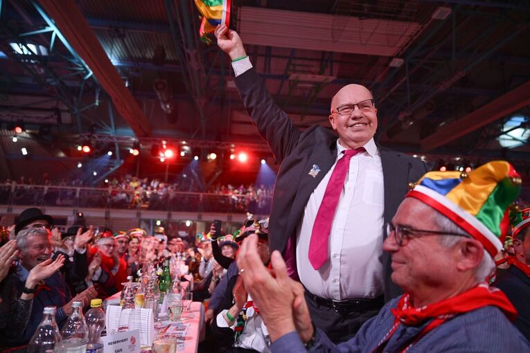 Markus Söder vor dem Stockacher Narrrengericht