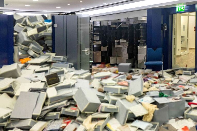 Millionen-Coup: Polizei veröffentlicht Fotos aus Tresorraum