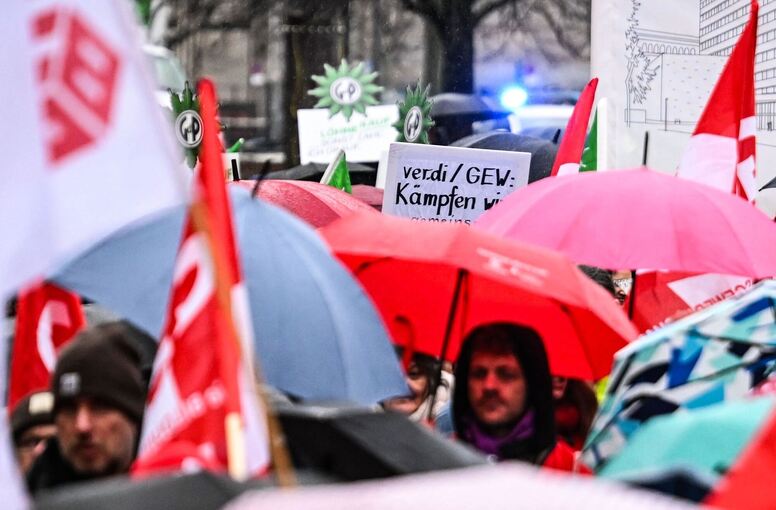 Warnstreik im öffentlichen Dienst in Berlin und Brandenburg Warnstreik im öffentlichen Dienst in Berlin und Brandenburg