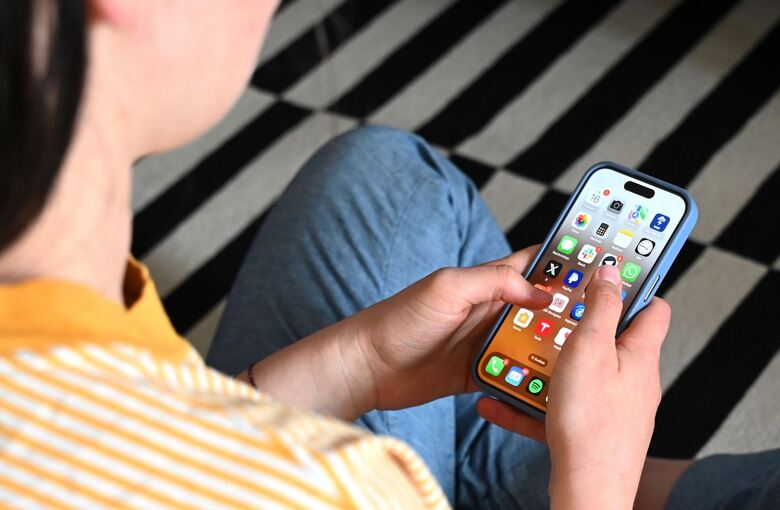 Smartphone-Nutzung bei Jugendlichen Smartphone-Nutzung bei Jugendlichen