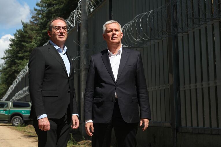 Bundesinnenminister Dobrindt besucht Polen