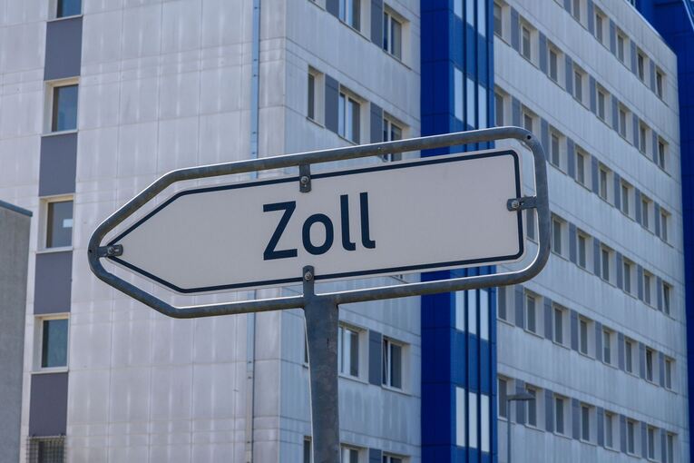 Zoll