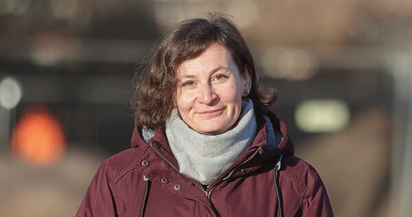 Linken-Kandidatin Ingrid Petri sieht sich Angriffen ausgesetzt.